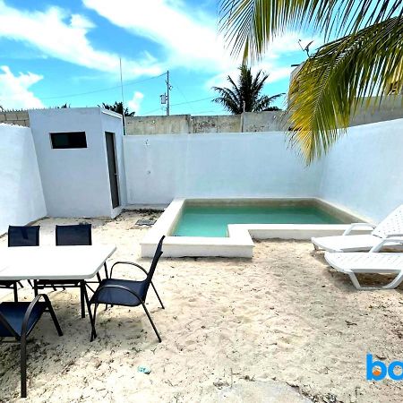 Вилла Casa Con Piscina En Chixchulub A 100 M De La Playa Чиксулуб Экстерьер фото